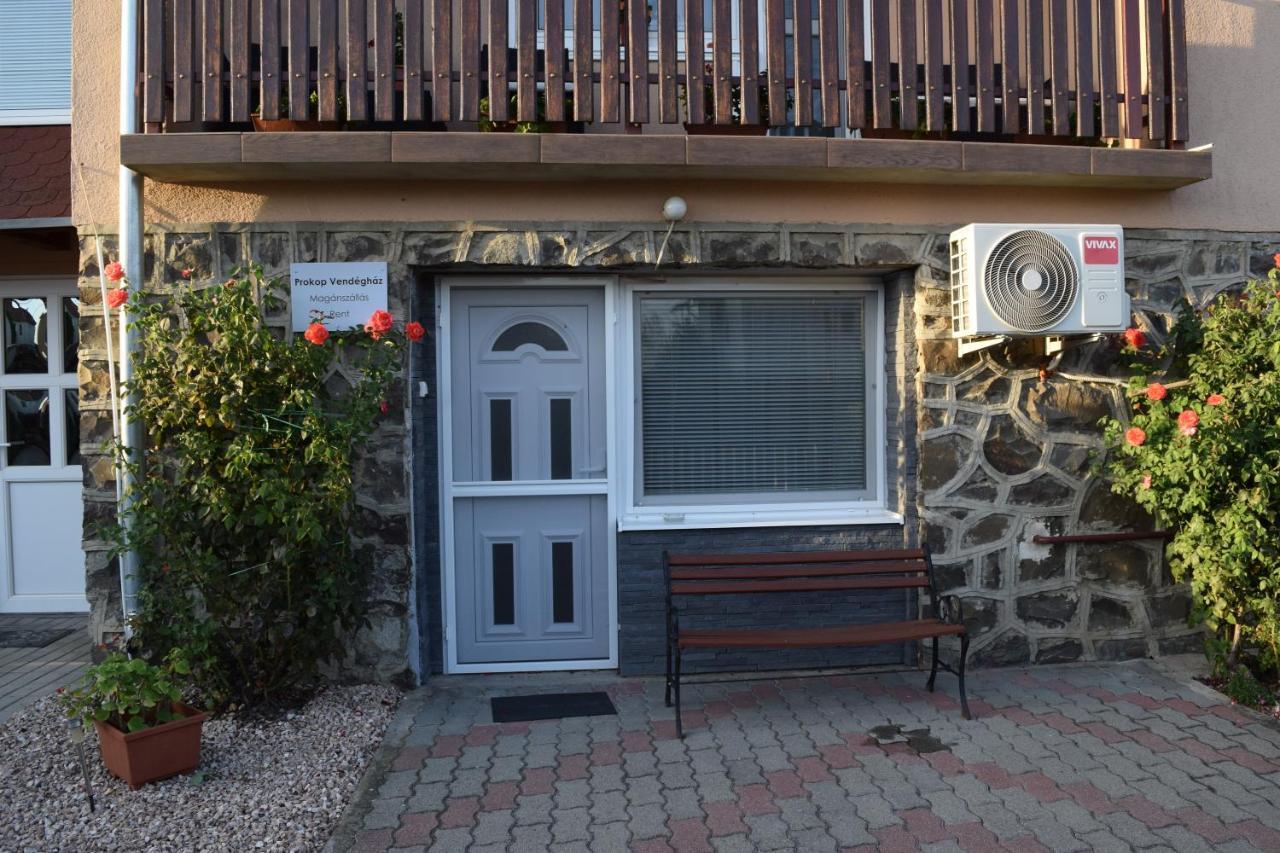 Prokop Vendeghaz Hotel Tolcsva Bagian luar foto